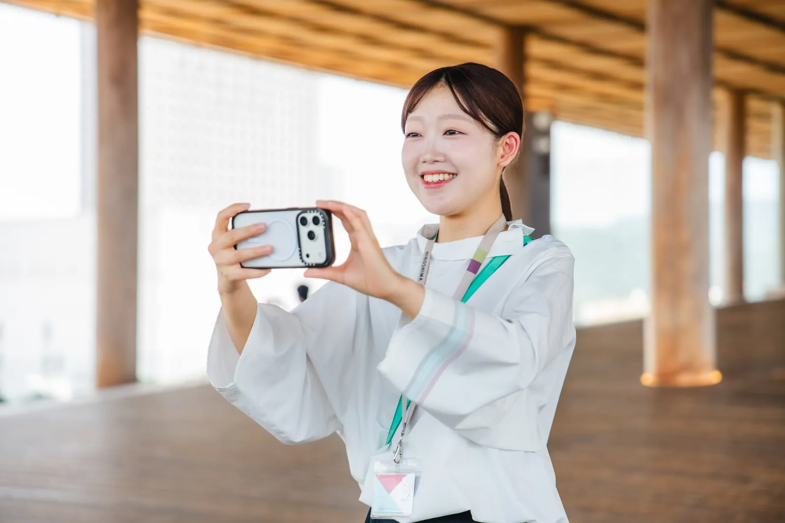 おりづるタワーで働くスタッフ